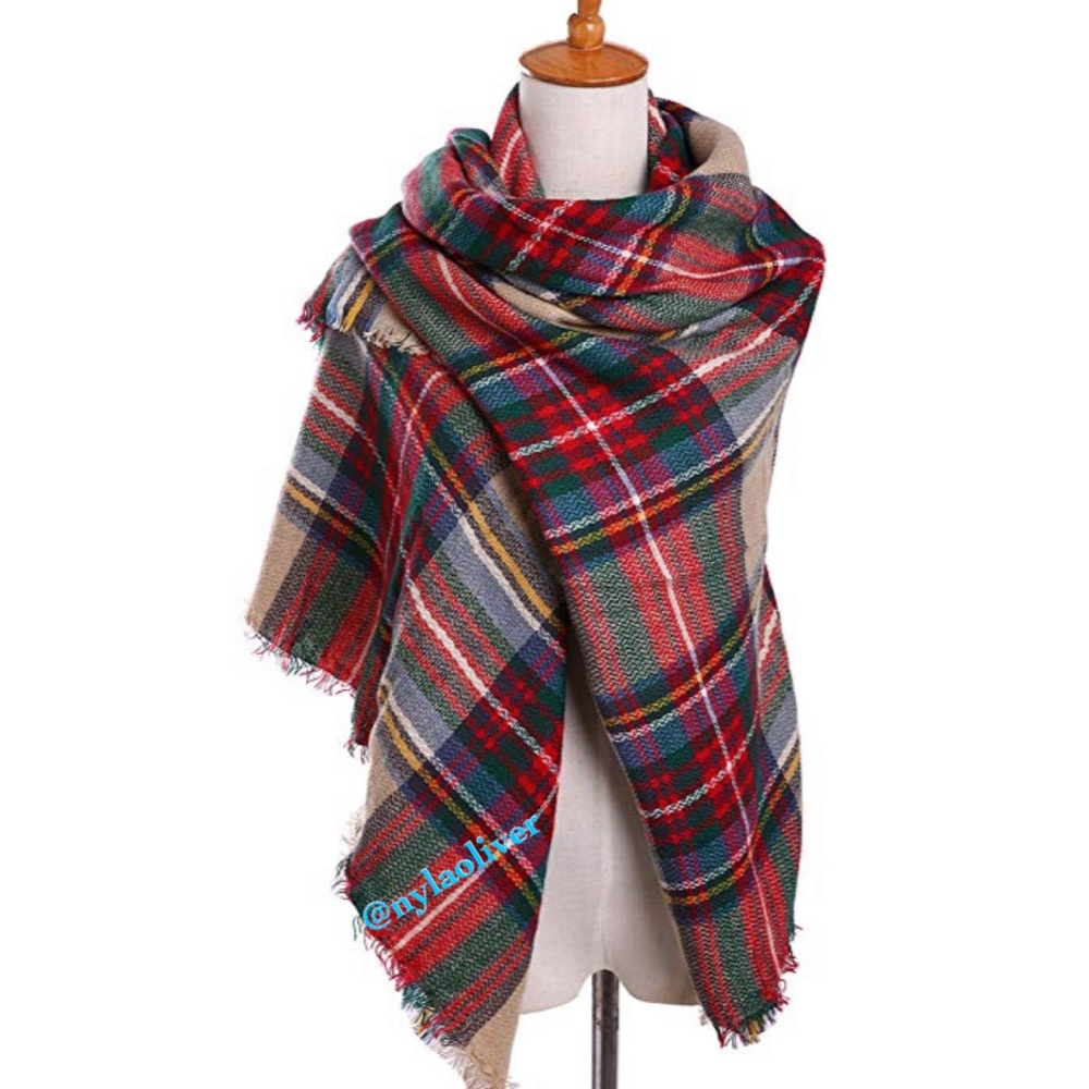 Cozy Scarf - Picture 2 of 4